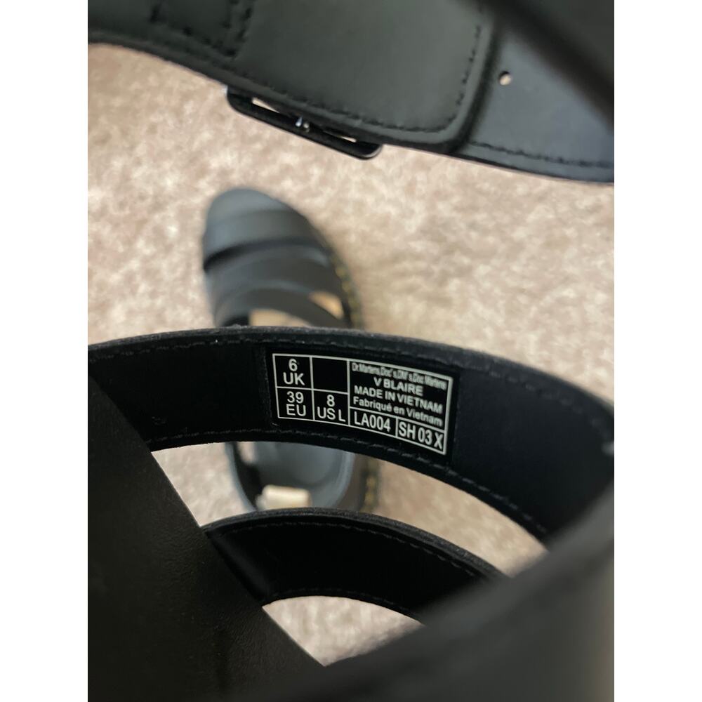 NEW Dr. Martens Vegan Blaire Sandals Black Felix Rub Off - Size 8 - Picture 6 of 6